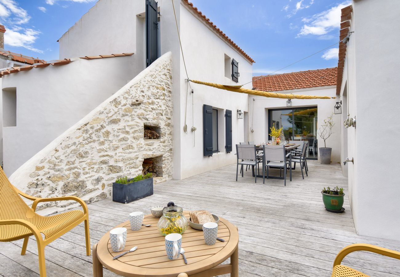 Maison à La Guérinière - Piscine chauffée, jardin, magnifique villa pour 10