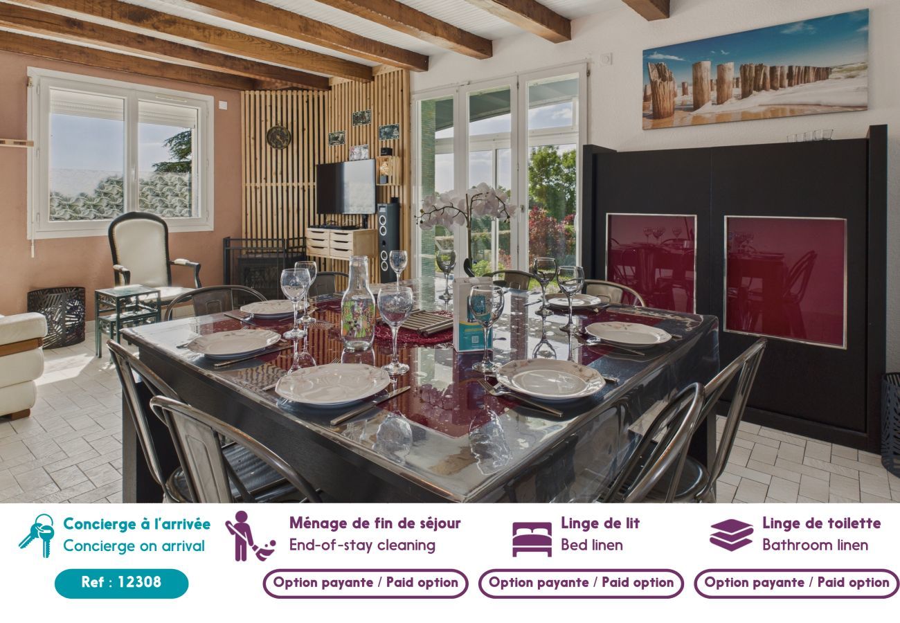 Maison à Le Bernard - Maison pour 2 adultes et 2 enfants avec jardin 