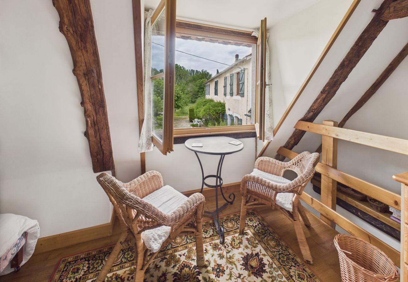 Maison à Montignac - Piscine et domaine arboré partagés - maison pour 4