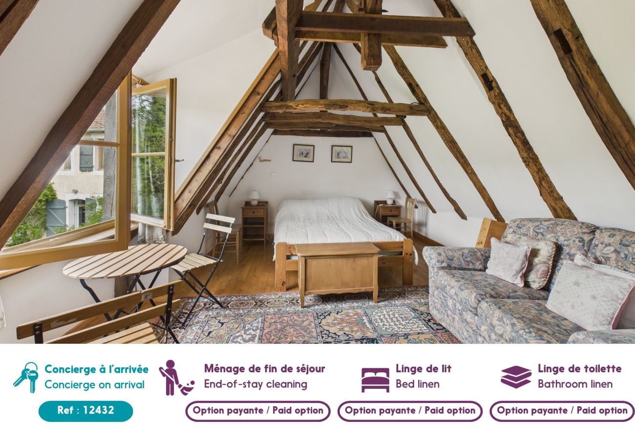 Maison à Montignac - Piscine et domaine arboré partagés - maison pour 4