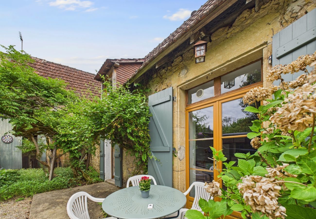 Maison à Montignac - Piscine et domaine arboré partagés - maison pour 4