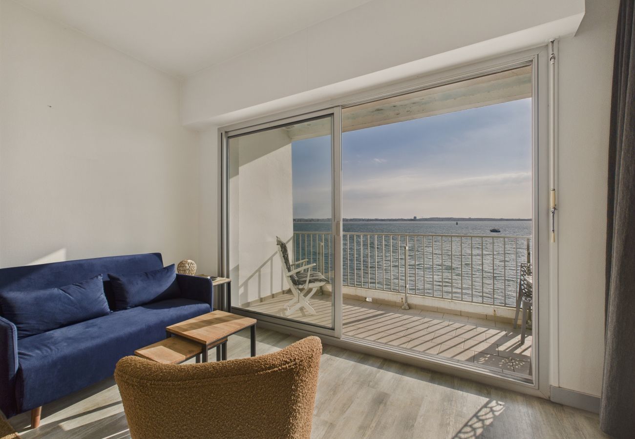 Appartement à Le Pouliguen - Balcon face à l'océan pour 4 - accès direct plage