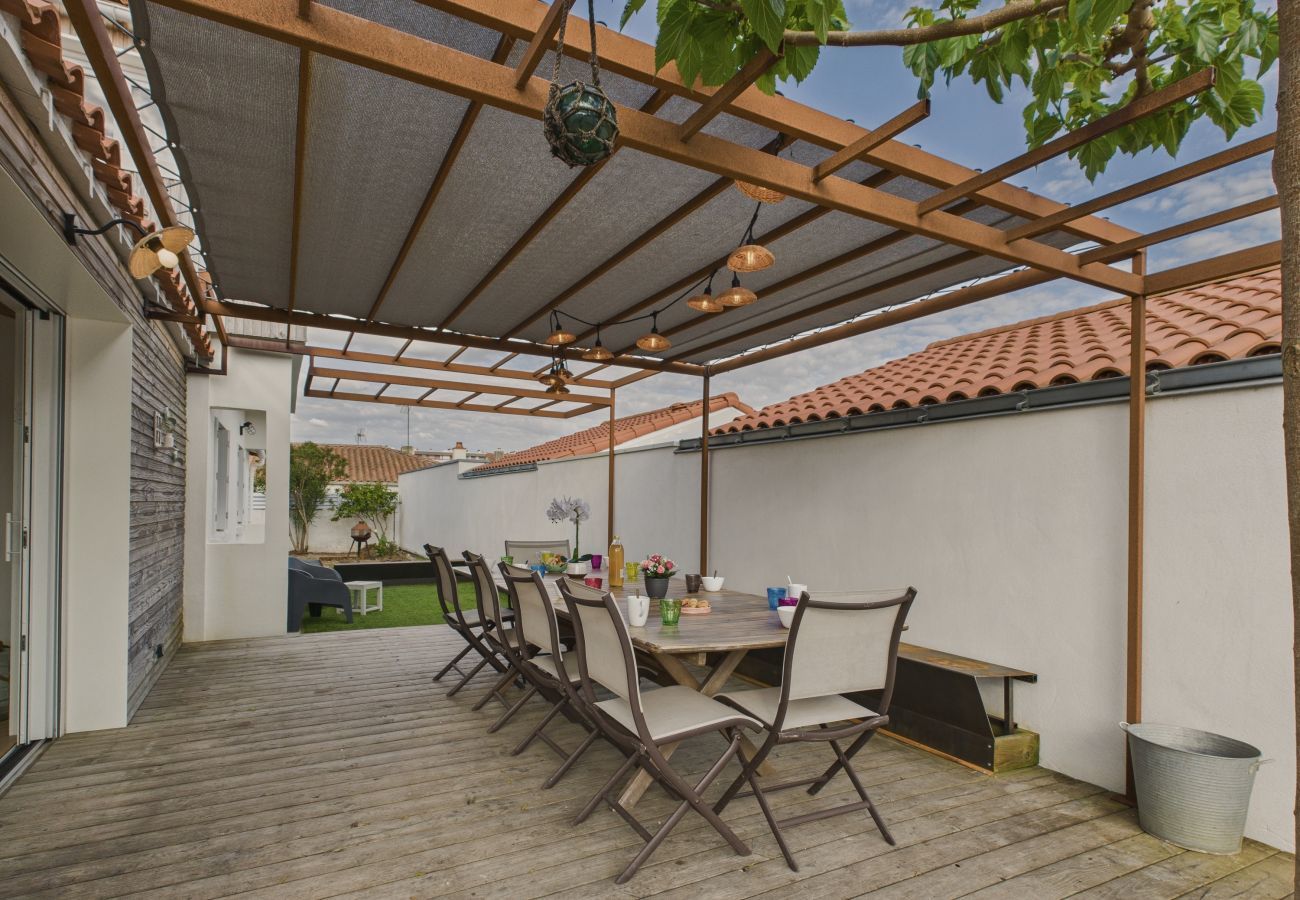 Maison à Les Sables-d´Olonne - Maison pour 10 entièrement rénové - terrasse 