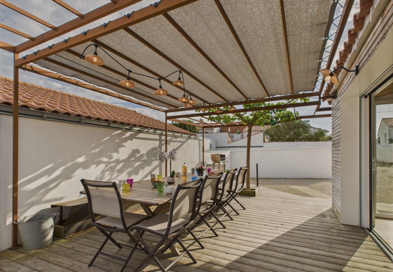 Maison à Les Sables-d´Olonne - Maison pour 10 entièrement rénové - terrasse 