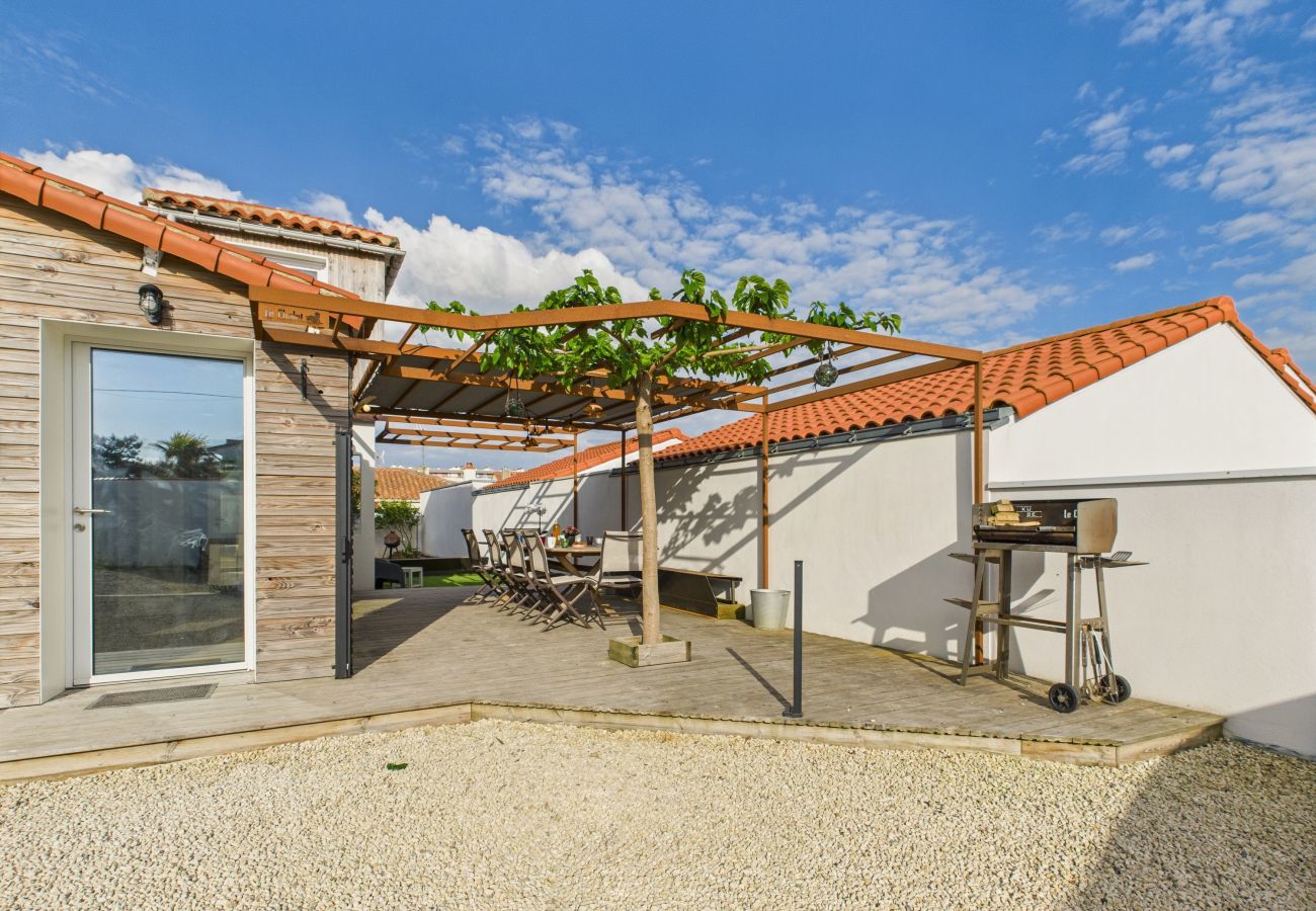 Maison à Les Sables-d´Olonne - Maison pour 10 entièrement rénové - terrasse 