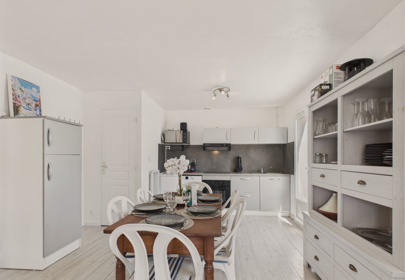 Maison à L'Aiguillon-la-Presqu'île - 200m plage - grande terrasse pour 4 personnes