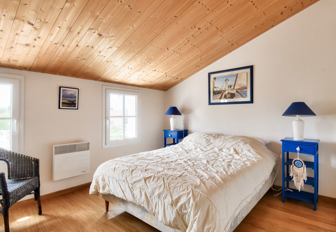 Maison à Noirmoutier-en-l´Ile - Piscine chauffée, 800 m de la plage, villa pour 8