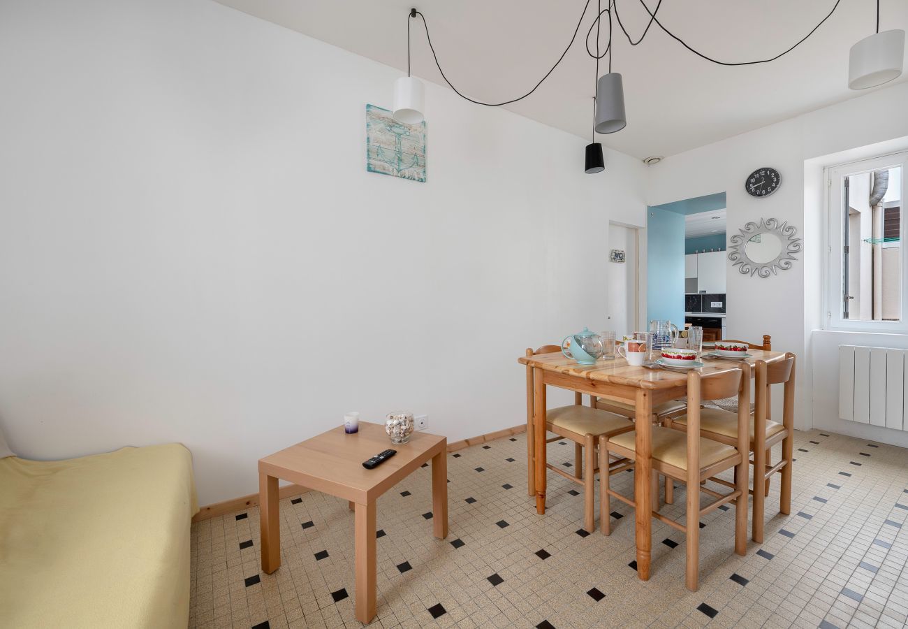 Maison mitoyenne à La Bernerie-en-Retz - Maison pour 5 à 350m de la plage