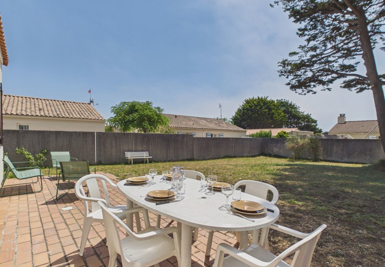 Maison à Bretignolles-sur-Mer - Jardin, 800m de la plage, maison pour 6