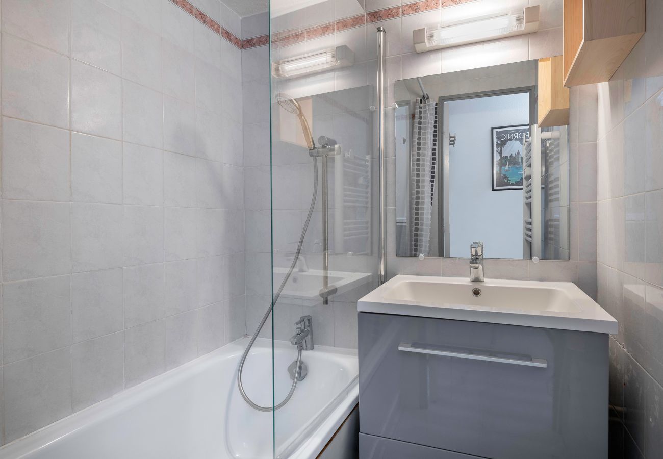 Appartement à Pornic - Appart à 100m de la plage- piscine pour 4