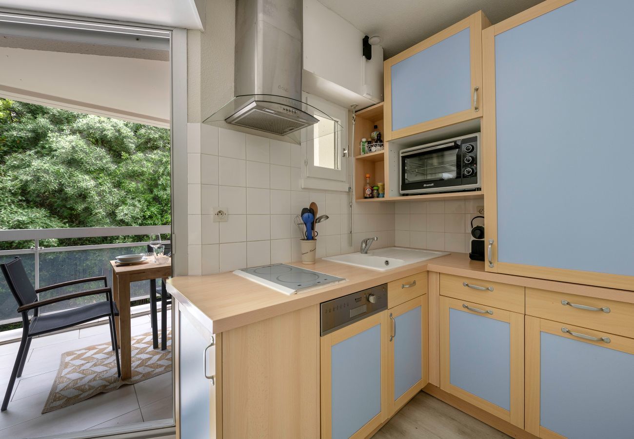 Appartement à Pornic - Appart à 100m de la plage- piscine pour 4