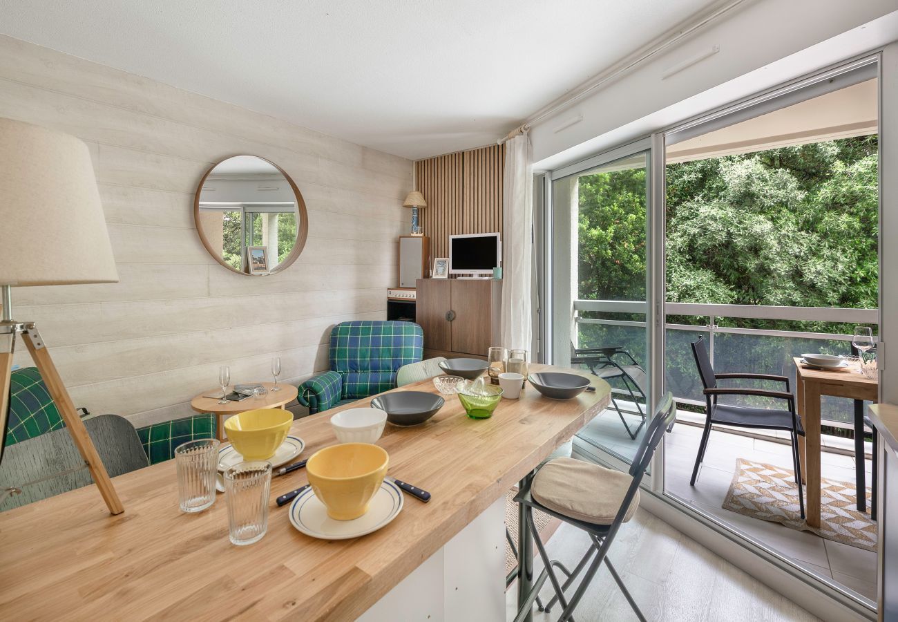 Appartement à Pornic - Appart à 100m de la plage- piscine pour 4