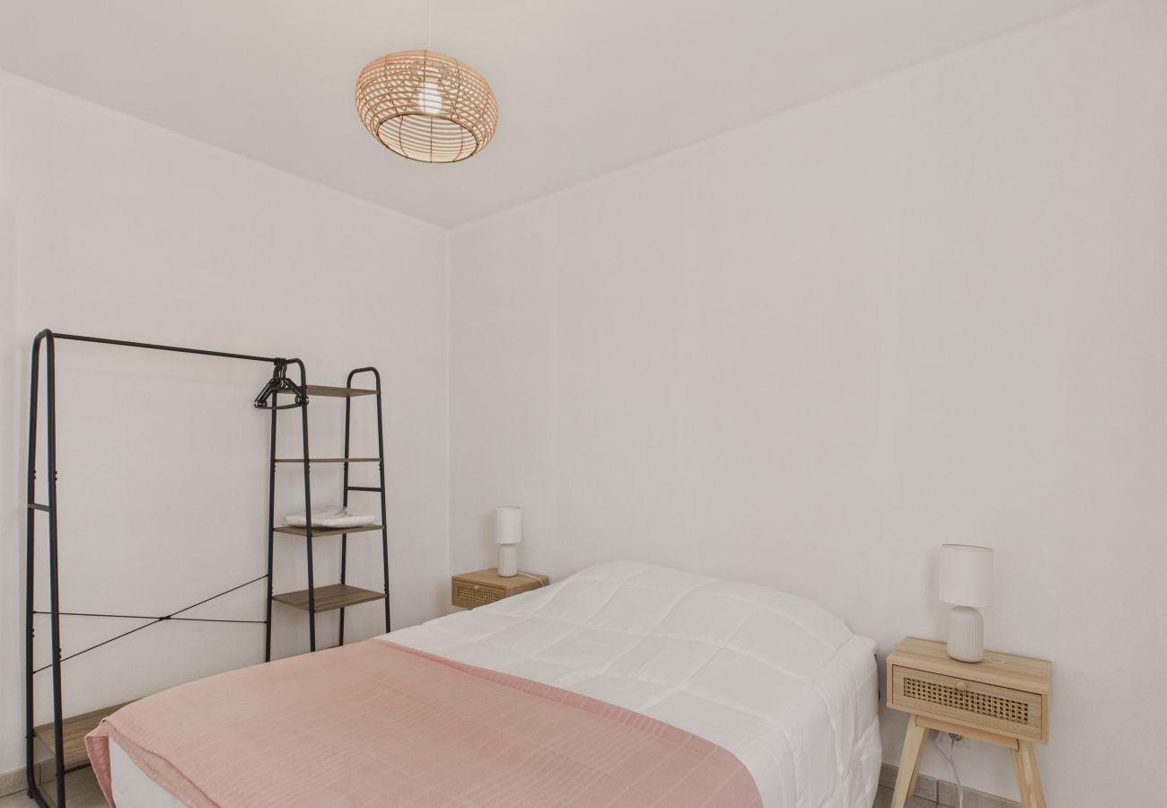 Maison à Saint-Vincent-sur-Jard - Jolie maison pour 4 personnes avec jardin 