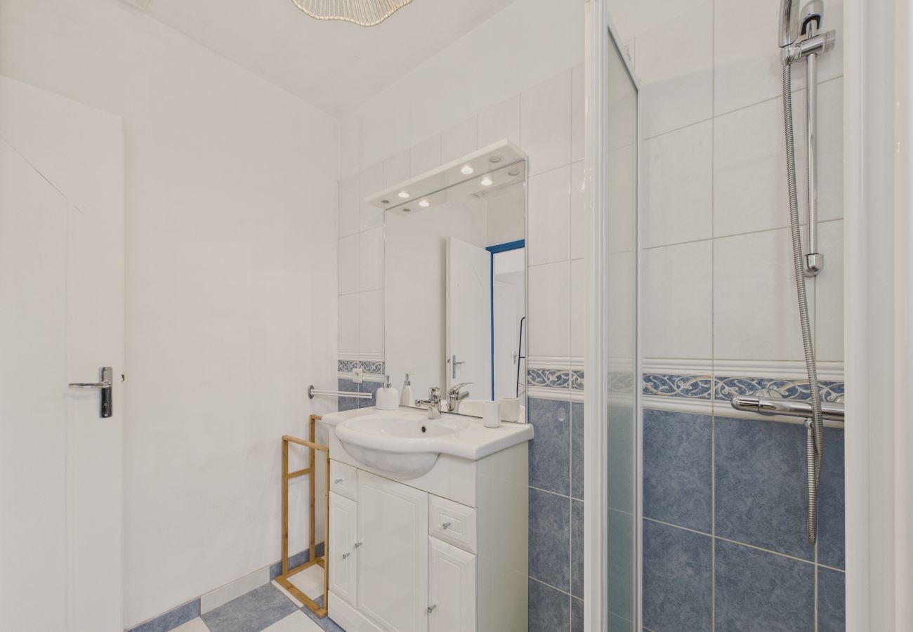 Maison à Saint-Vincent-sur-Jard - Jolie maison pour 4 personnes avec jardin 