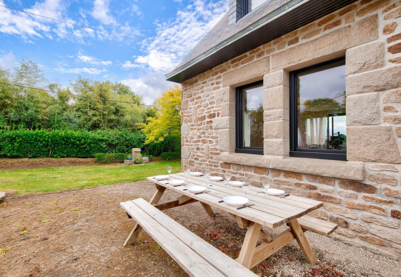 Maison à Lannilis - Vue sur l'Aber - Maison pour 8 - Grand jardin 