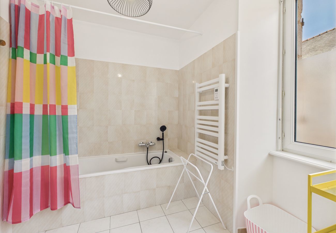 Maison à Erquy - Maison pour 6 adultes et 1 enfant - centre d'Erquy