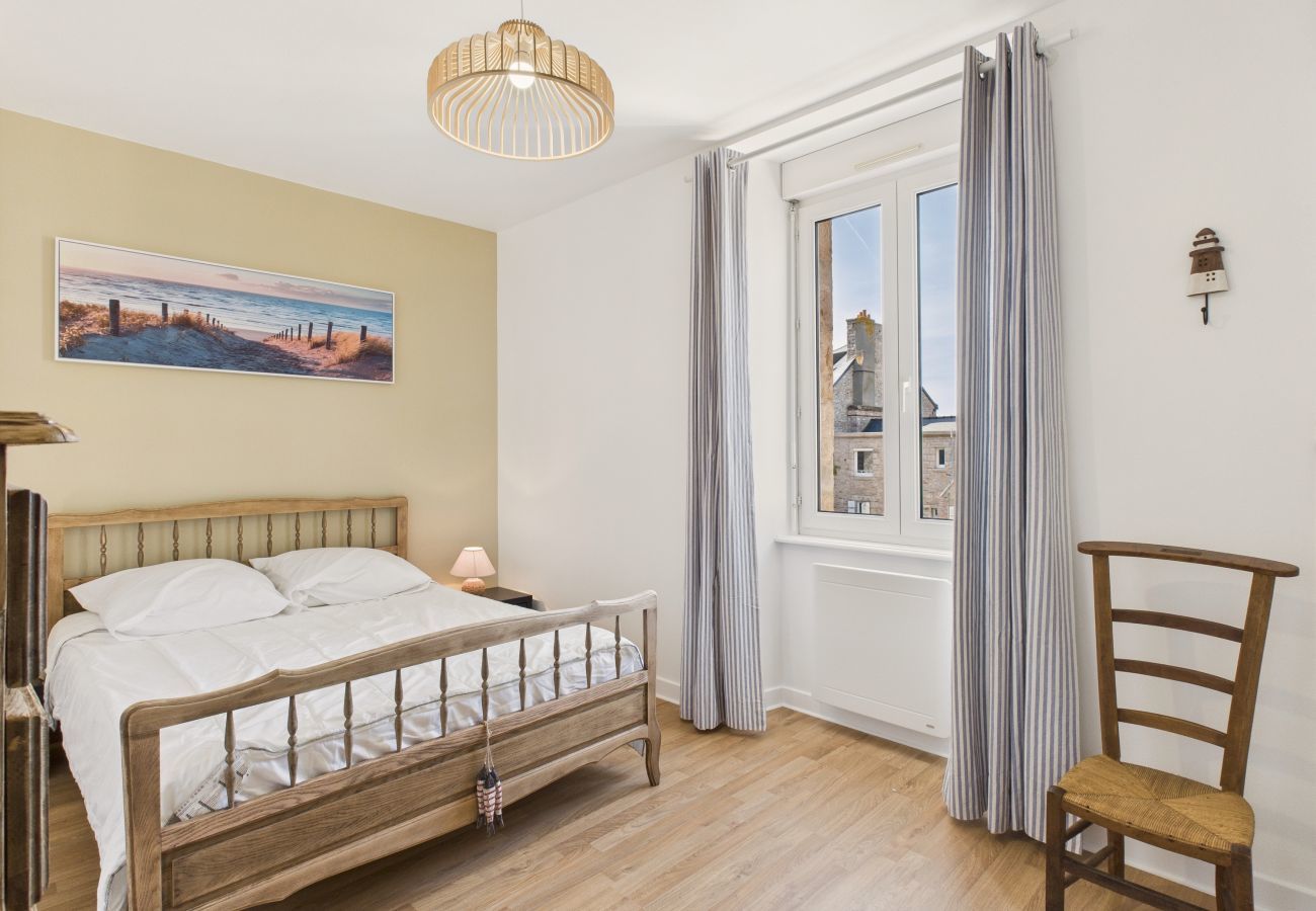 Maison à Erquy - Maison pour 6 adultes et 1 enfant - centre d'Erquy