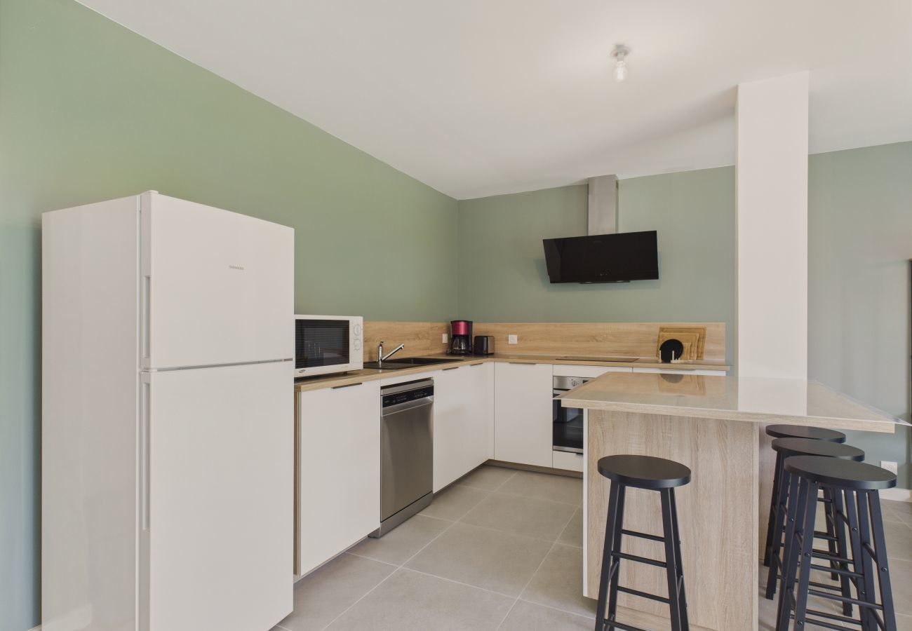 Maison à Le Tour-du-Parc - Jardin clos - Maison neuve de plain-pied pour 4 