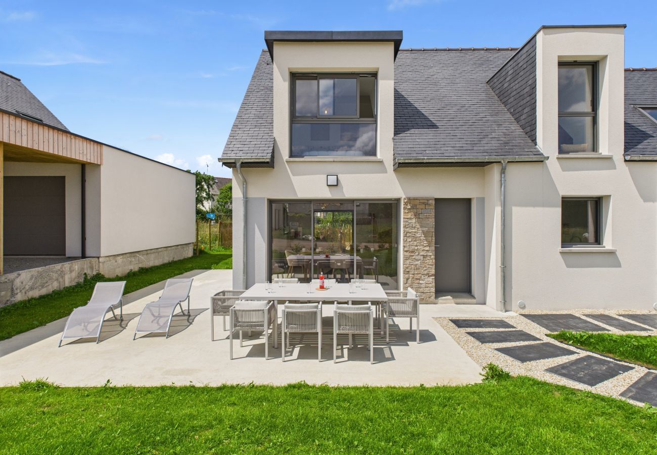 Maison à Erquy - Jolie maison familiale pour 8 avec jardin