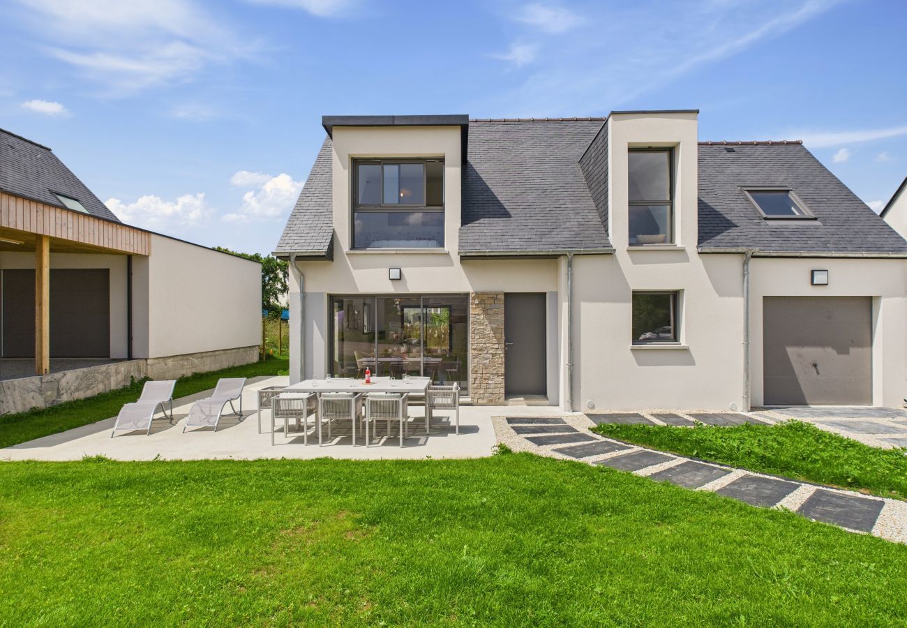 Maison à Erquy - Jolie maison familiale pour 8 avec jardin