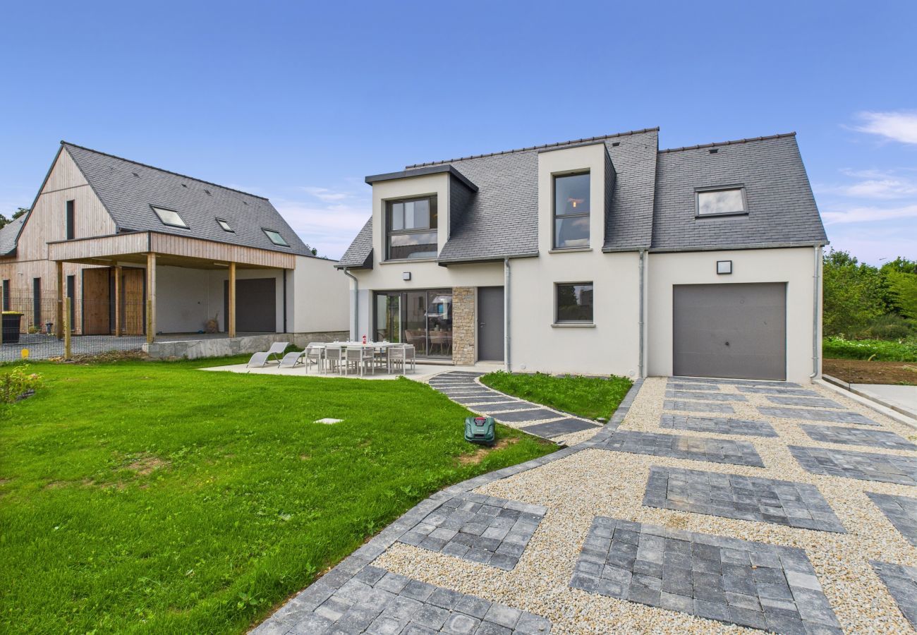 Maison à Erquy - Jolie maison familiale pour 8 avec jardin