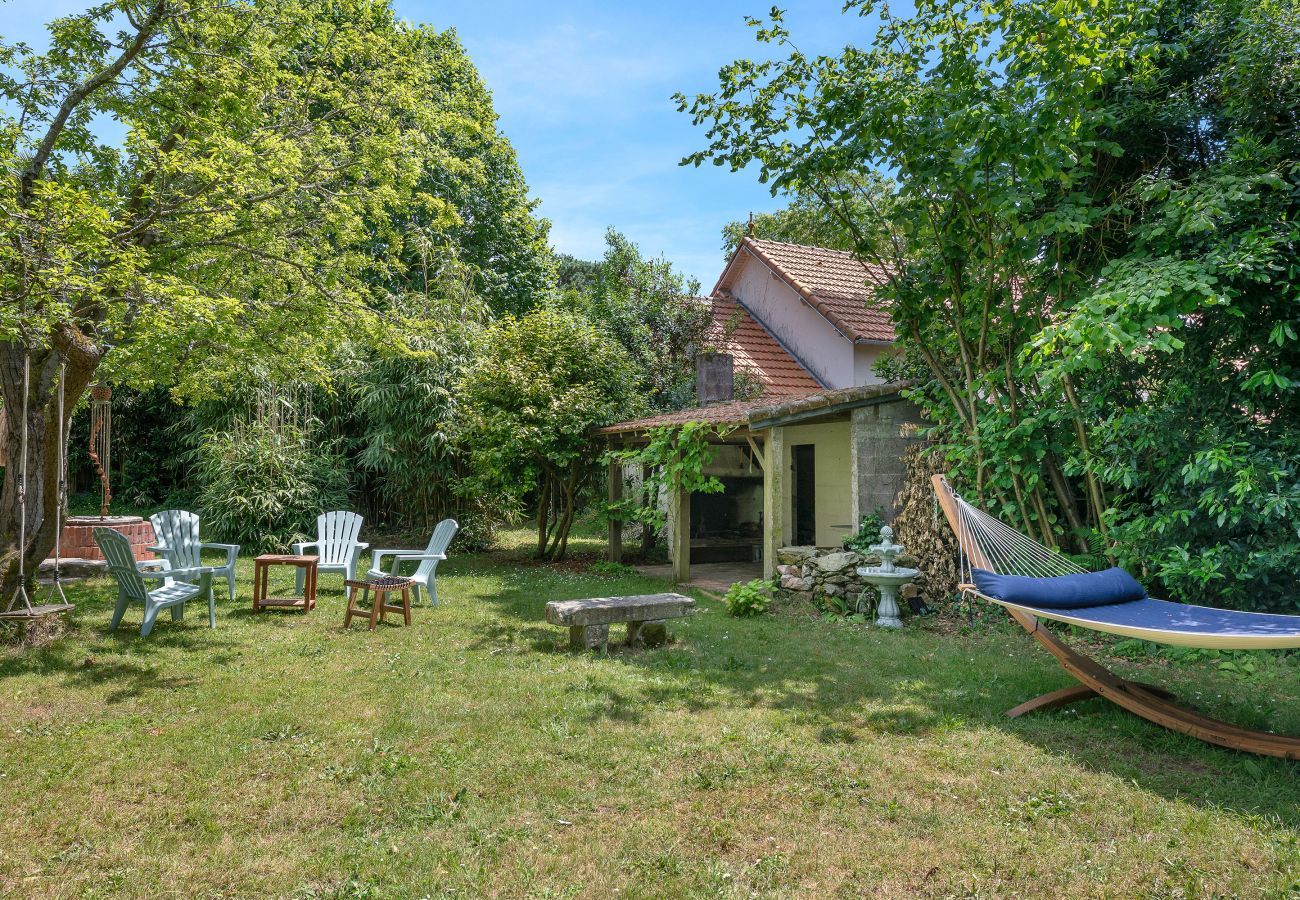 Villa à Saint-Michel-Chef-Chef - Villa de charme à 250m de la plage pour 14