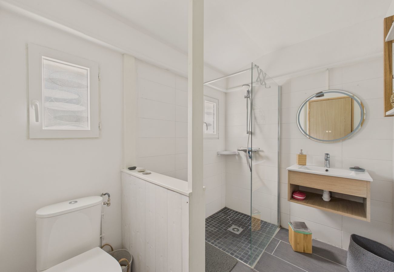Maison à Fouesnant - Grand jardin et terrasse - 4 adultes et 1 enfant