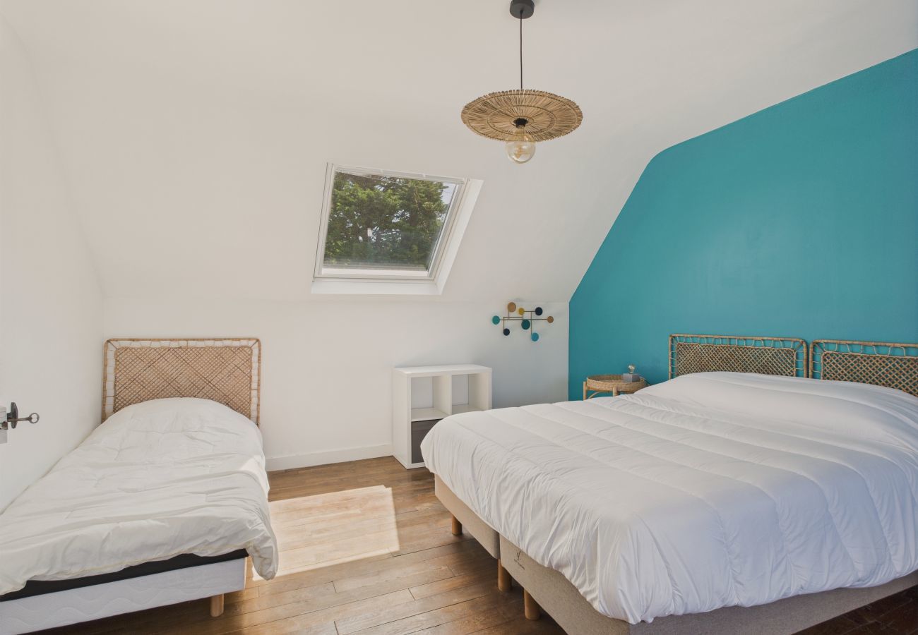 Maison à Fouesnant - Grand jardin et terrasse - 4 adultes et 1 enfant