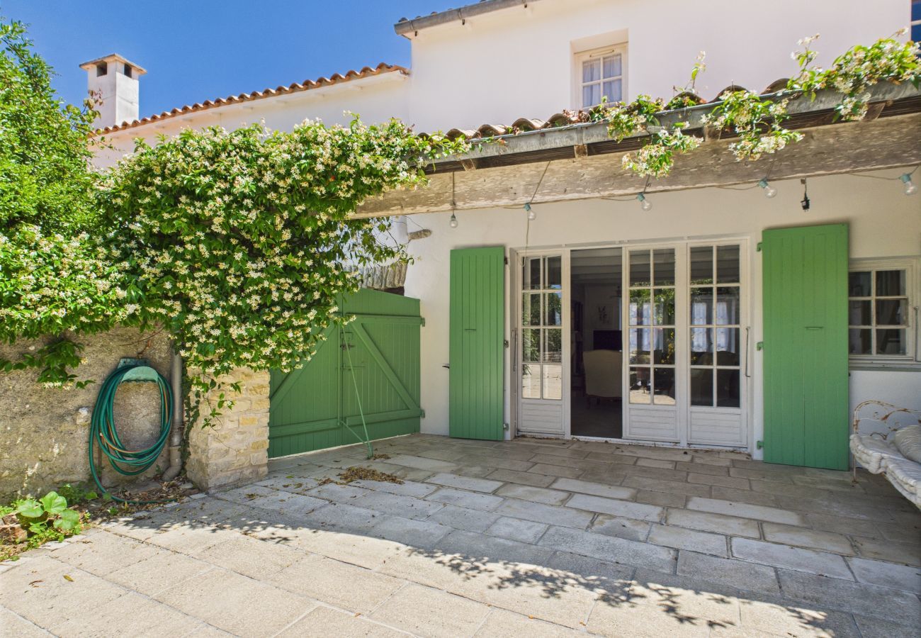 Maison à Saint-Clément-des-Baleines - 400 m de la plage, jardin, maison pour 8