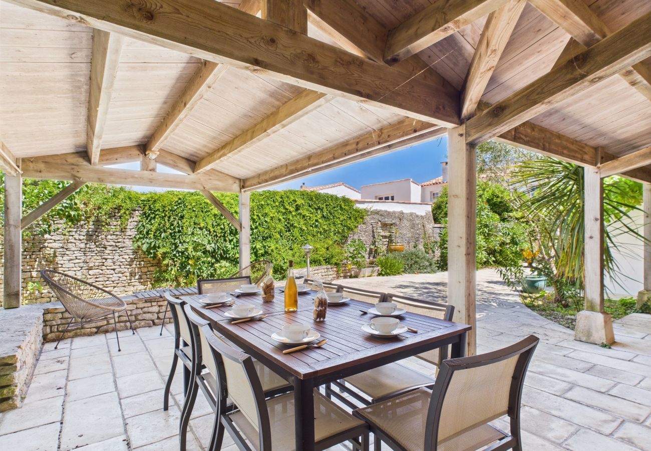 Maison à Saint-Clément-des-Baleines - 400 m de la plage, jardin, maison pour 8