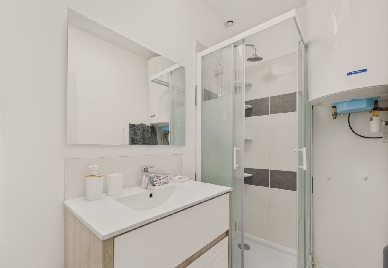 Maison à Les Sables-d´Olonne - Maison avec studio dans le jardin pour 6 personnes