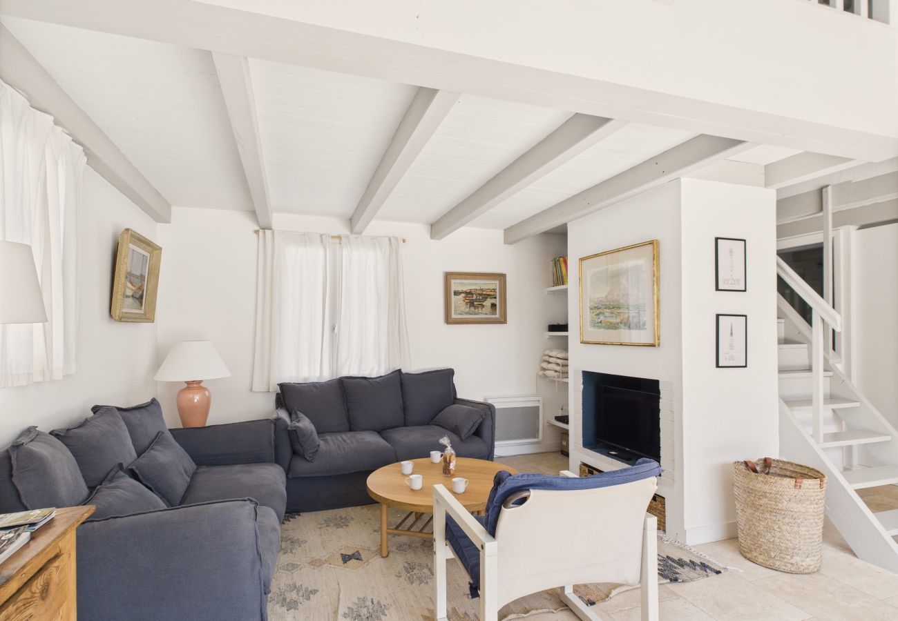 Maison à Saint-Clément-des-Baleines - Saint-Clément, 400 m plage, Cœur village