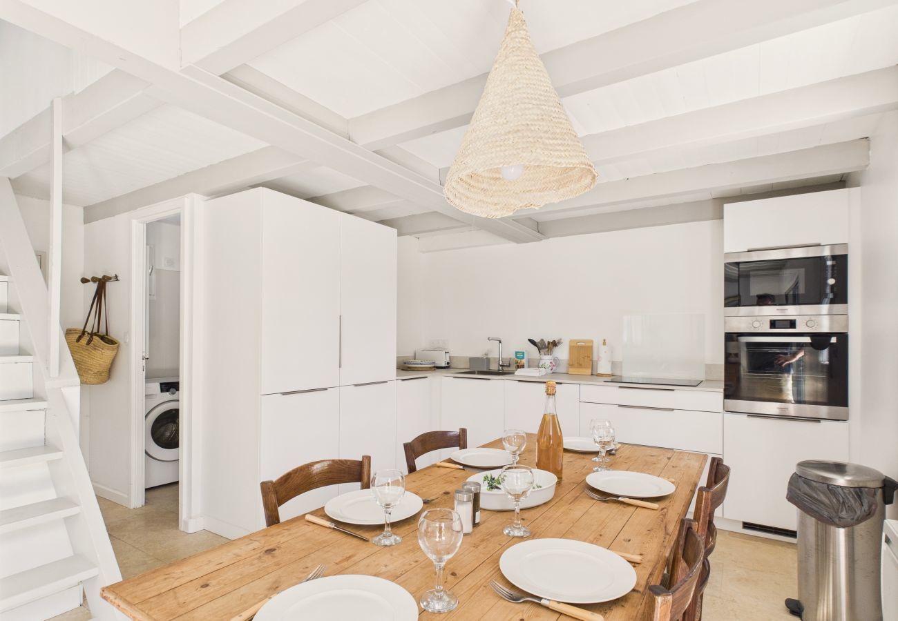 Maison à Saint-Clément-des-Baleines - Saint-Clément, 400 m plage, Cœur village