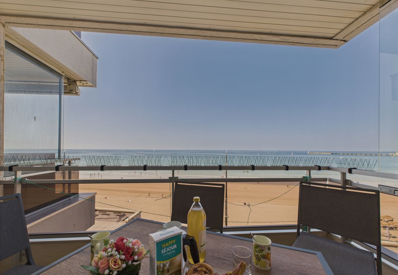 Studio à Les Sables-d´Olonne - Vue mer, joli studio pour 4 à 40m de la plage 