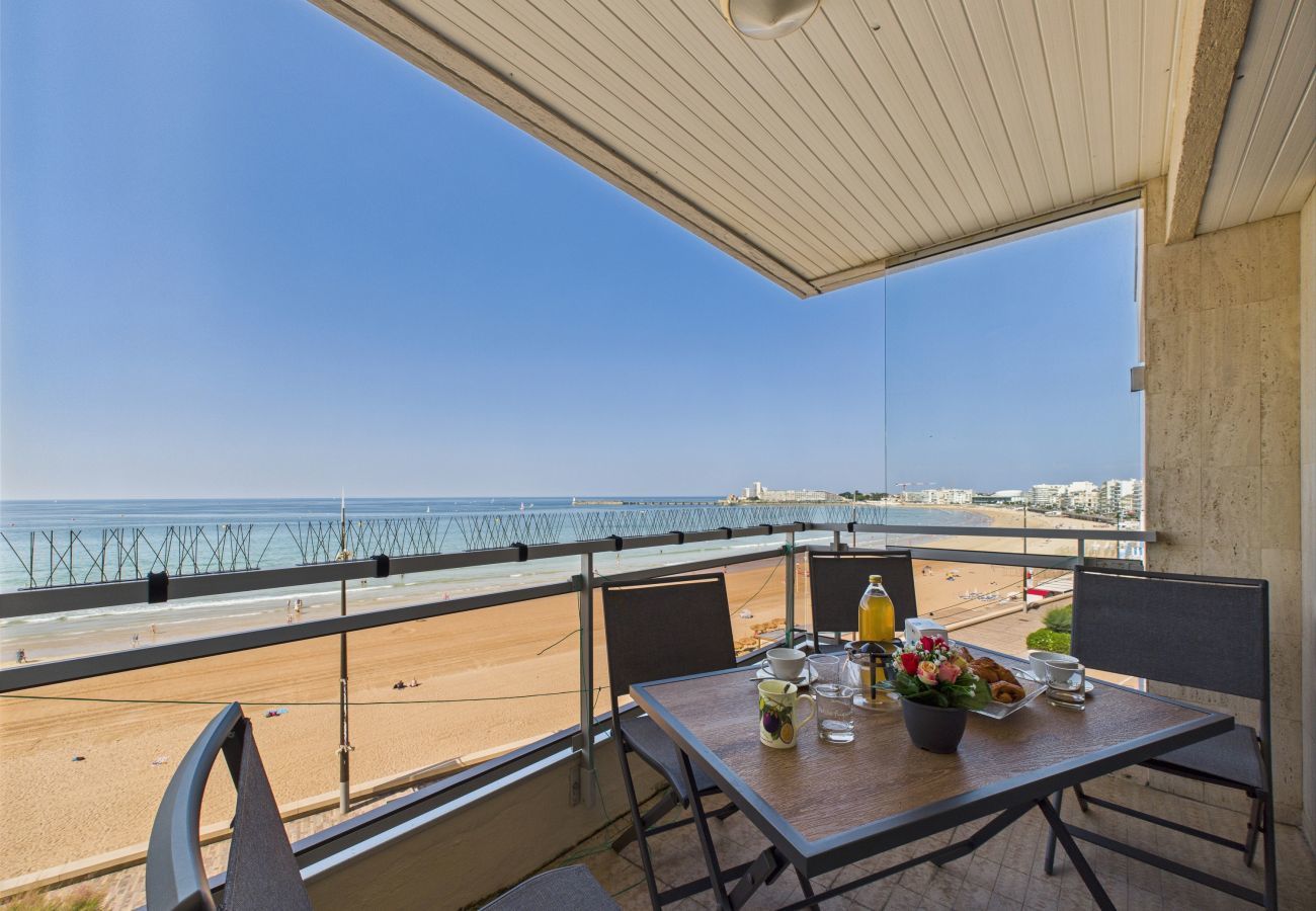 Studio à Les Sables-d´Olonne - Vue mer, joli studio pour 4 à 40m de la plage 