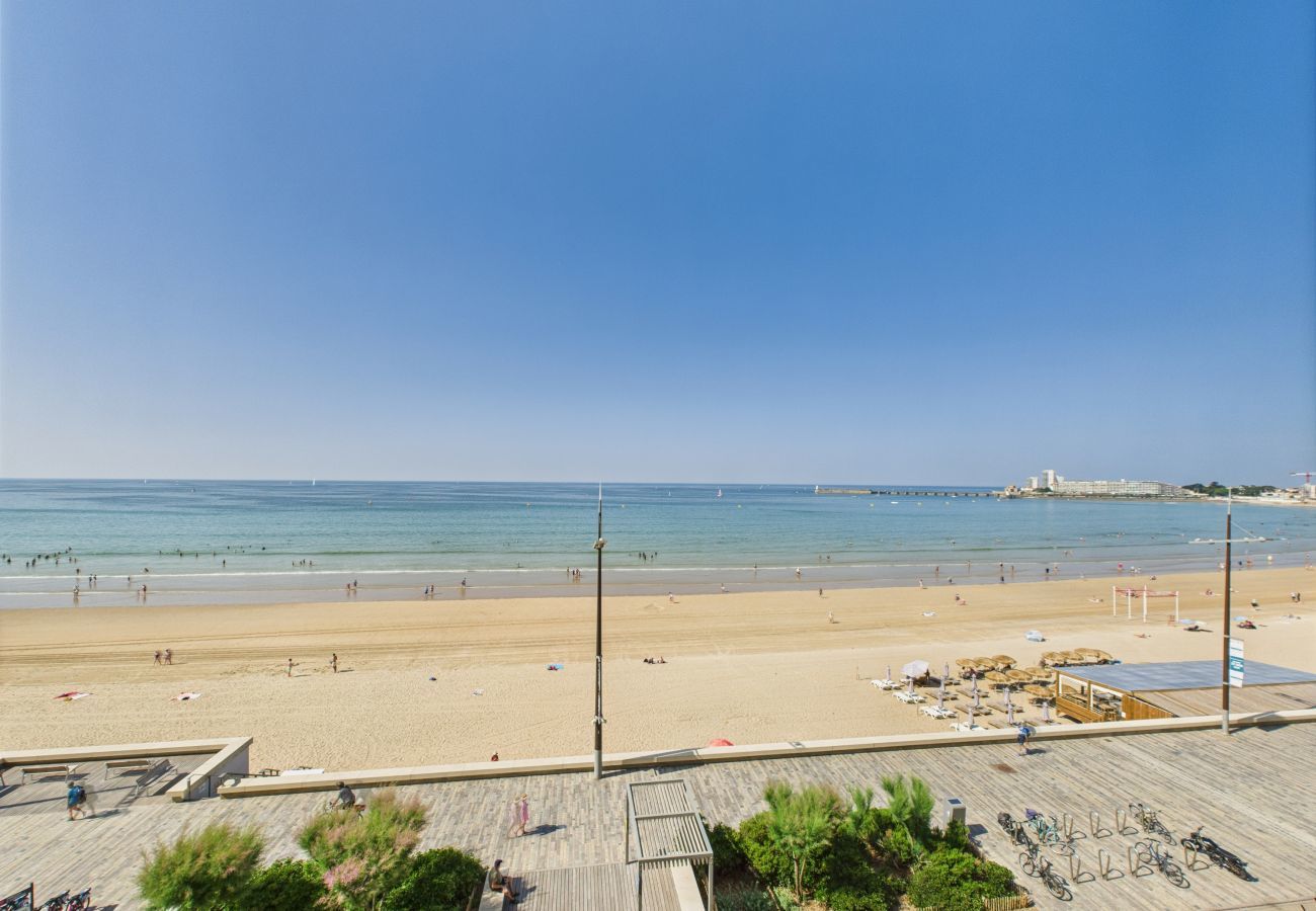 Studio à Les Sables-d´Olonne - Vue mer, joli studio pour 4 à 40m de la plage 