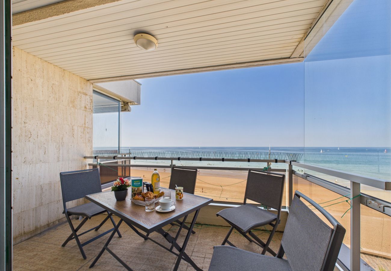 Studio à Les Sables-d´Olonne - Vue mer, joli studio pour 4 à 40m de la plage 
