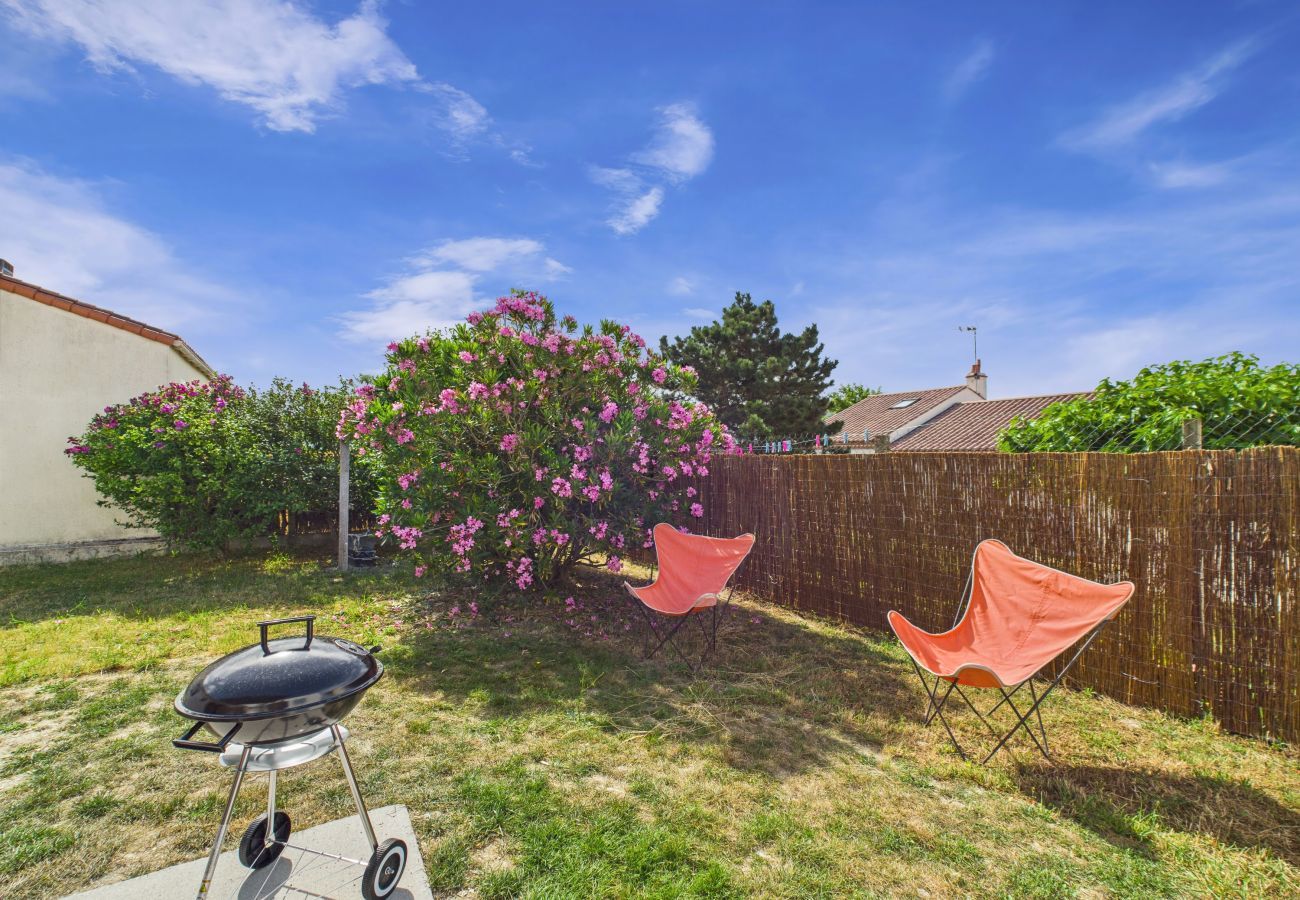 Maison à Saint-Gilles-Croix-de-Vie - Maison pour 6 avec jardin proche du centre