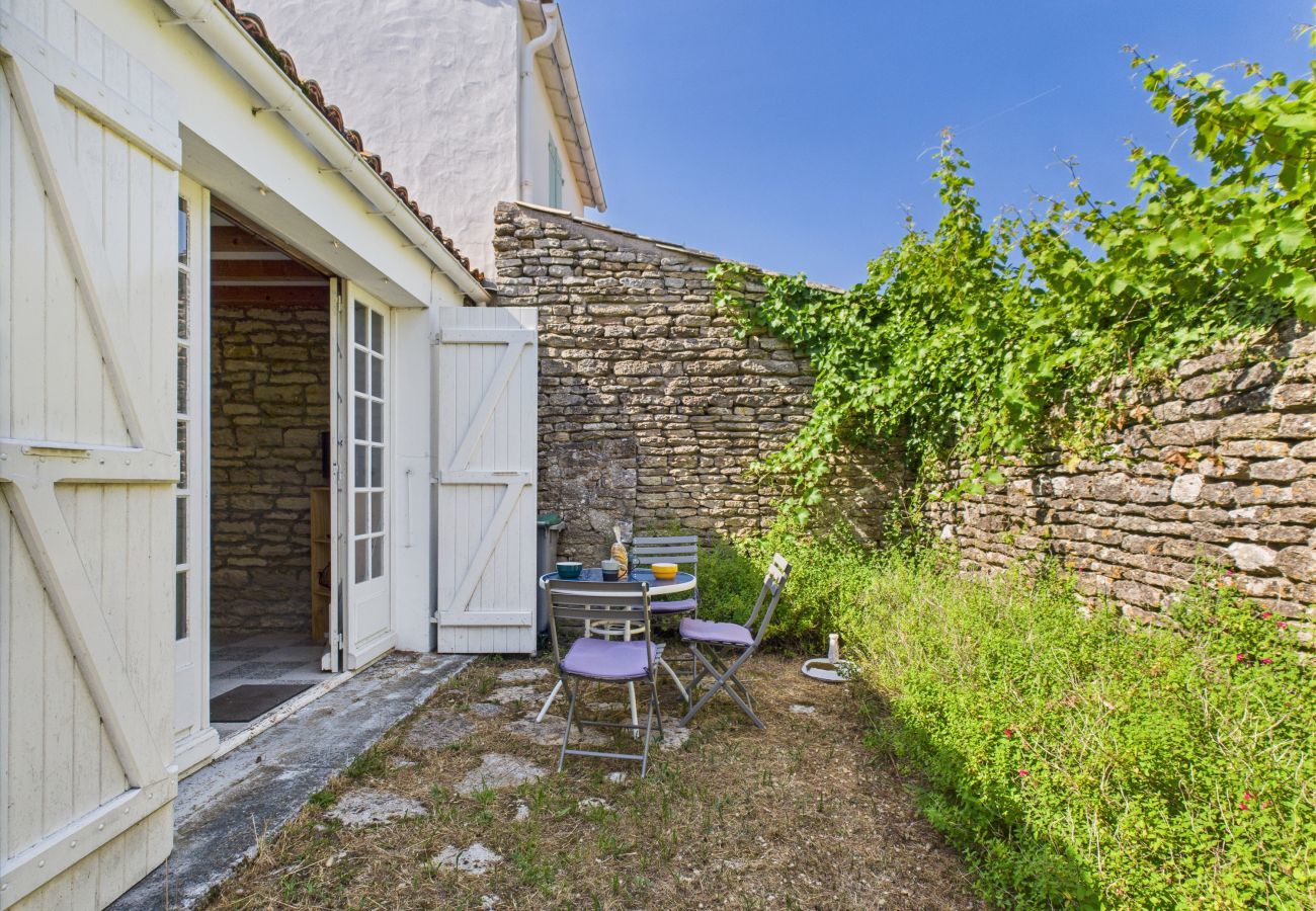 Maison à Les Portes-en-Ré - 800 m de la plage, jardin, maison pour 4