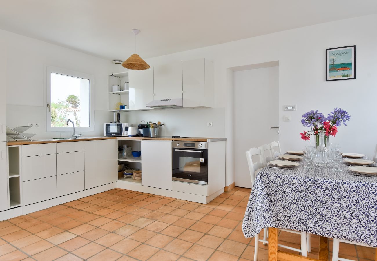Maison à L'Epine - 700 m de la plage, jardin, maison pour 7