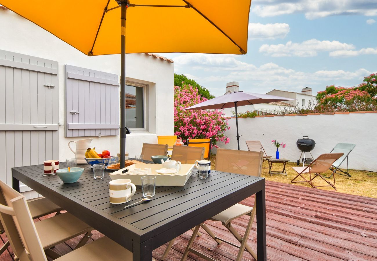 Maison à L'Epine - 700 m de la plage, jardin, maison pour 7