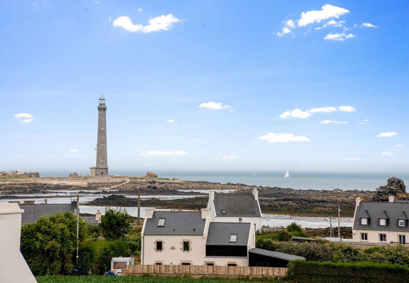 Maison à Plouguerneau - Vue mer - Maison pour 8 avec jardin et terrasse 