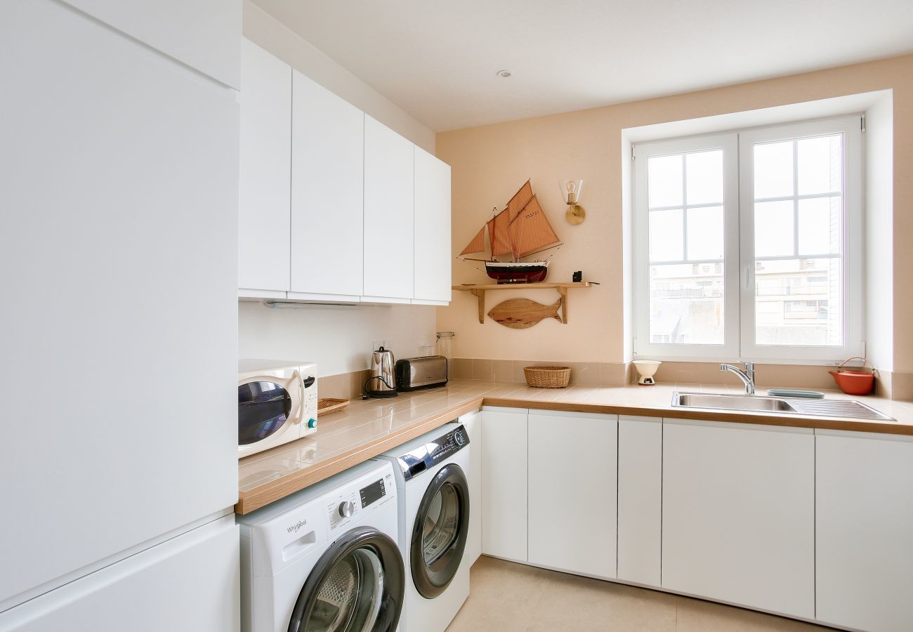 Appartement à Dinard - Vue mer, 150 m de la plage, hyper centre