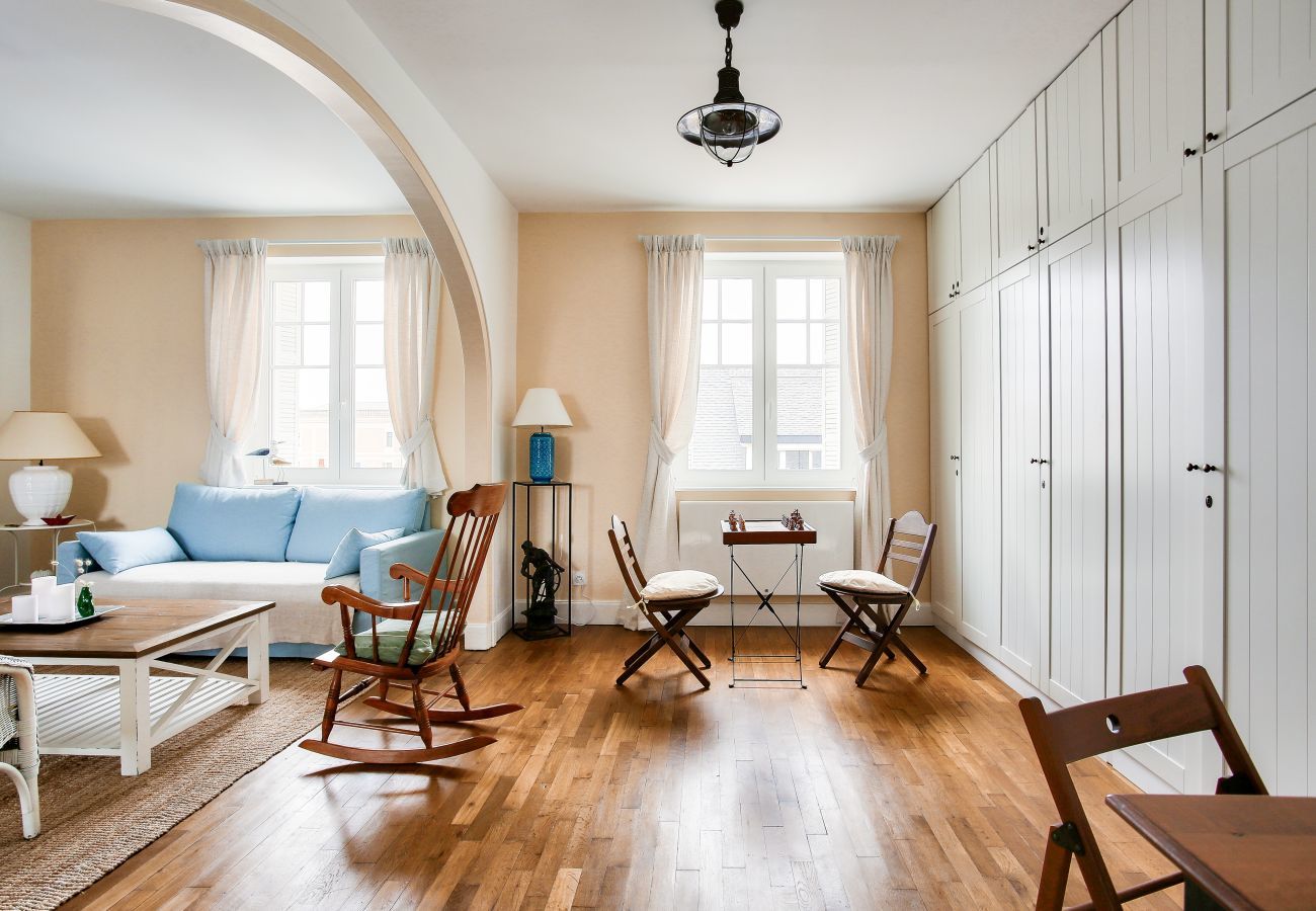 Appartement à Dinard - Vue mer, 150 m de la plage, hyper centre