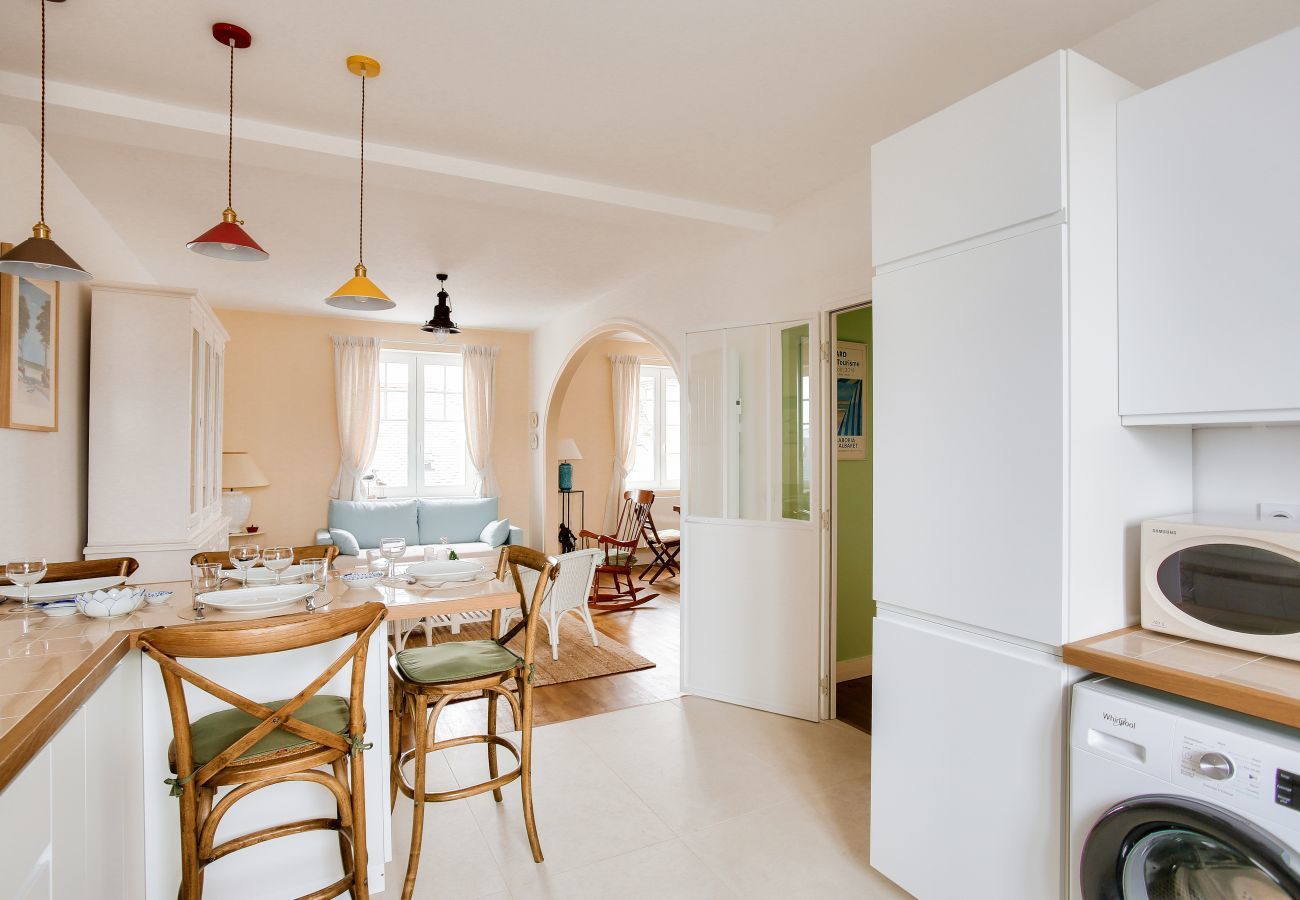 Appartement à Dinard - Vue mer, 150 m de la plage, hyper centre