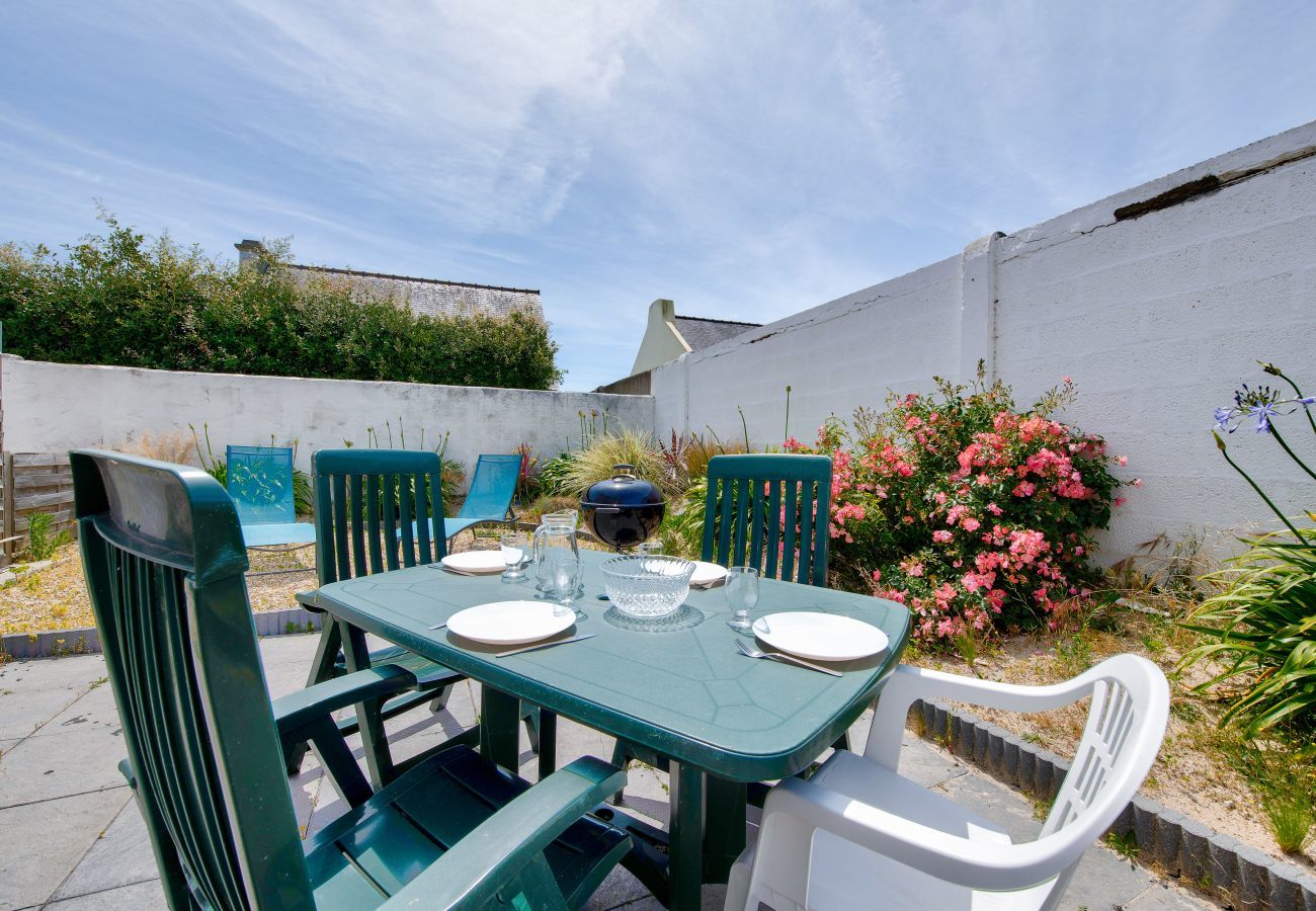 Appartement à Plounéour-Trez - 100m de la plage - Appart avec jardin pour 5