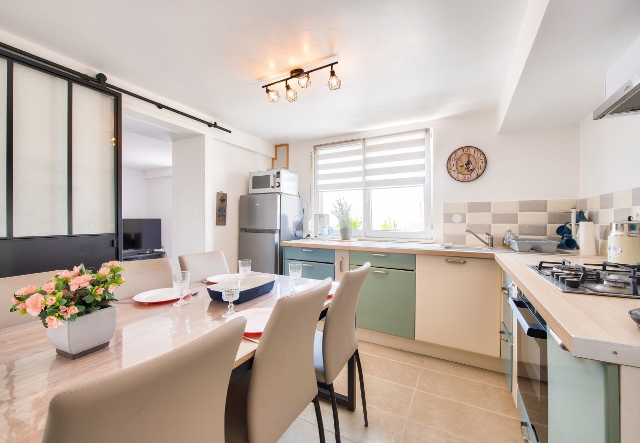 Appartement à Plounéour-Trez - 100m de la plage - Appart avec jardin pour 5