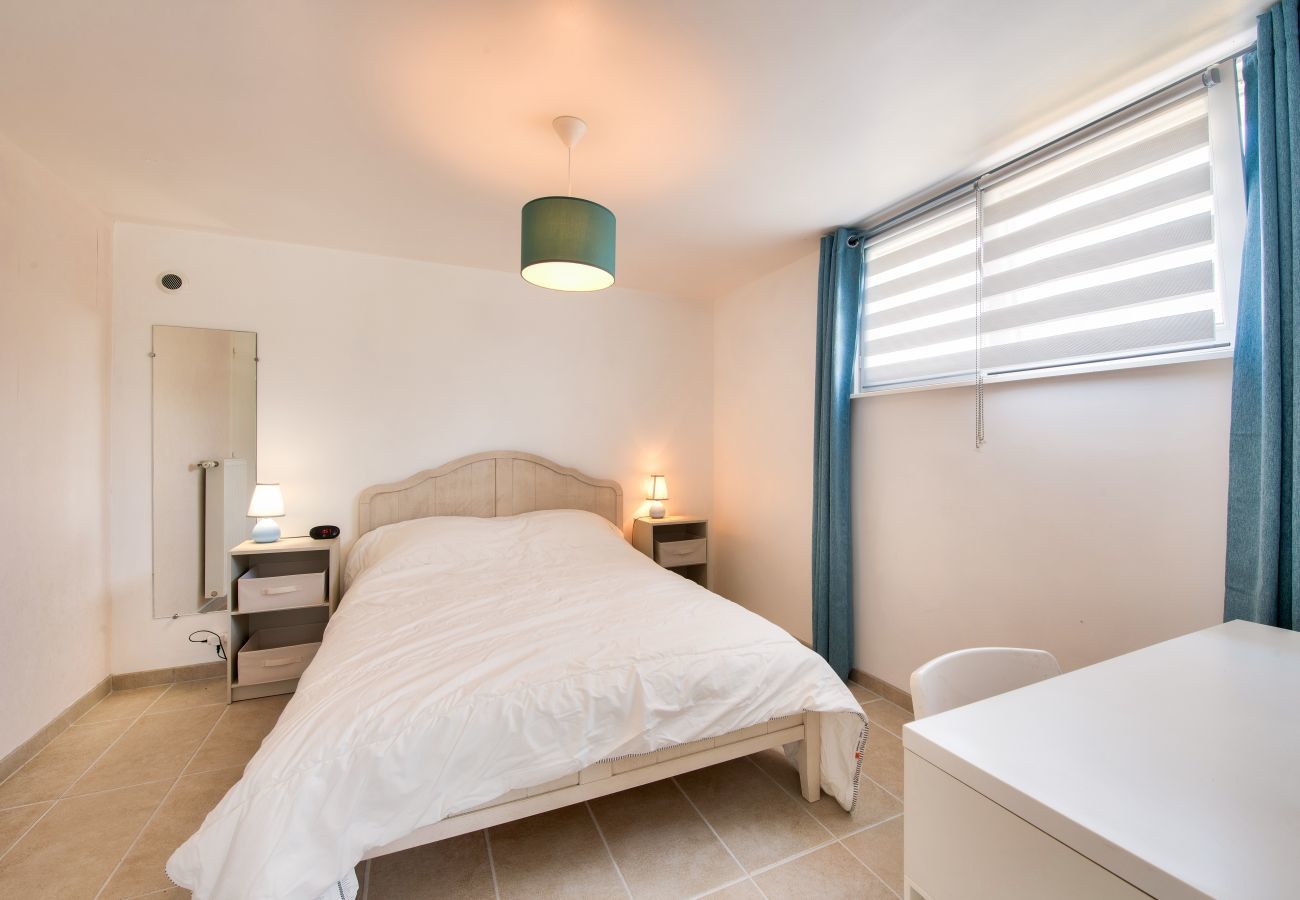 Appartement à Plounéour-Trez - 100m de la plage - Appart avec jardin pour 5