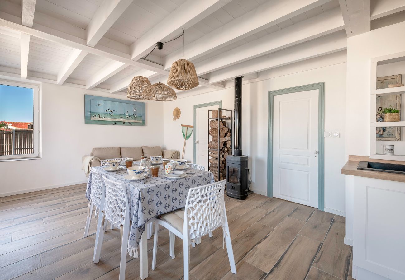 Maison à La Plaine-sur-Mer - Maison à 50m de la mer- 4 adultes/2enfants