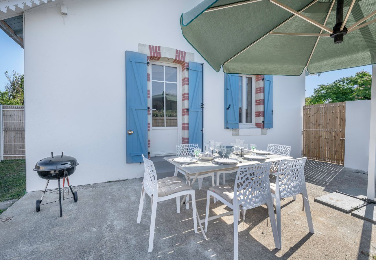 Maison à La Plaine-sur-Mer - Maison à 50m de la mer- 4 adultes/2enfants